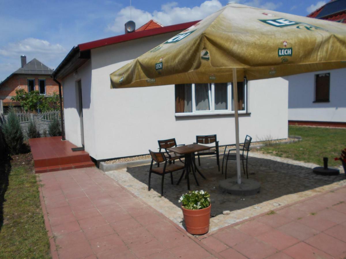 Domek Boszkowianka Mini Бошково Экстерьер фото